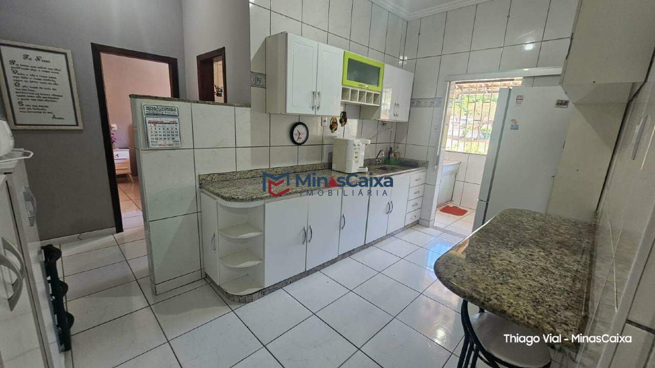 Casa à venda com 3 quartos, 188m² - Foto 6