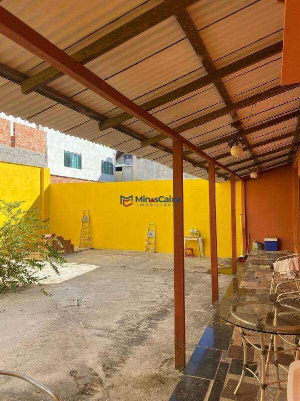 Casa à venda com 3 quartos, 288m² - Foto 20