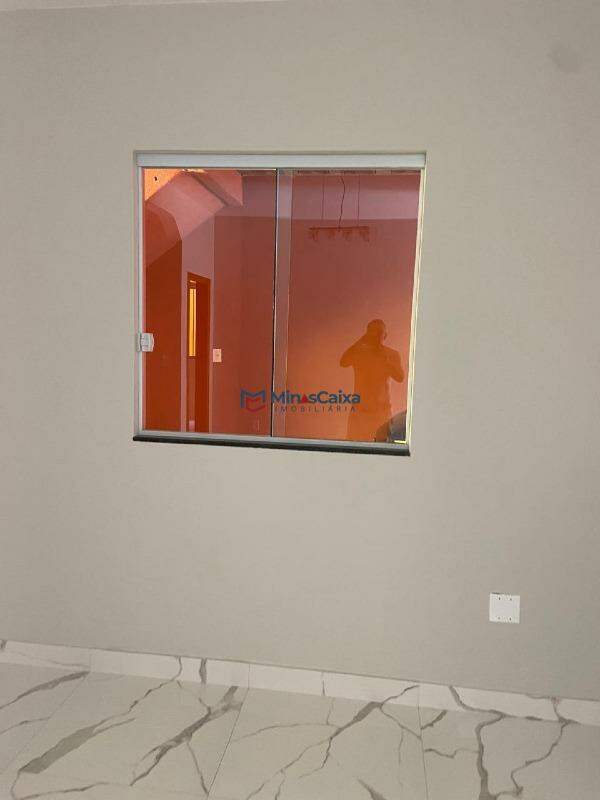 Casa à venda com 3 quartos, 288m² - Foto 4