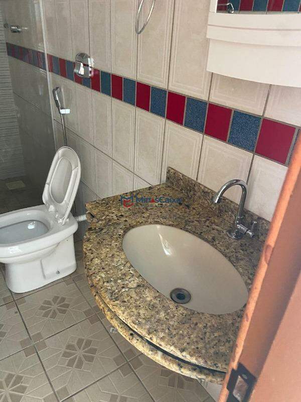 Casa à venda com 3 quartos, 288m² - Foto 10