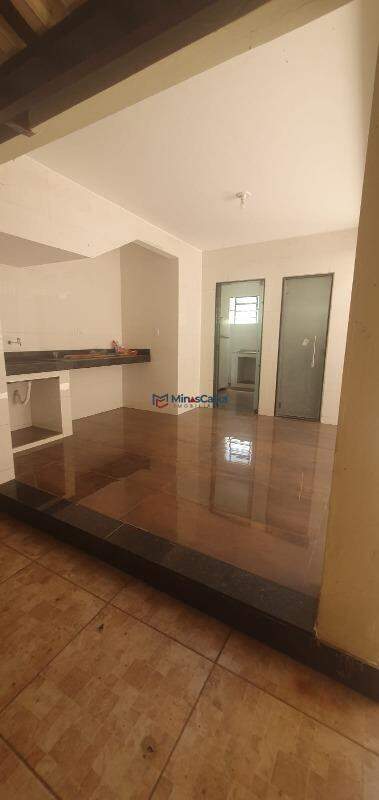 Casa à venda com 3 quartos, 200m² - Foto 19