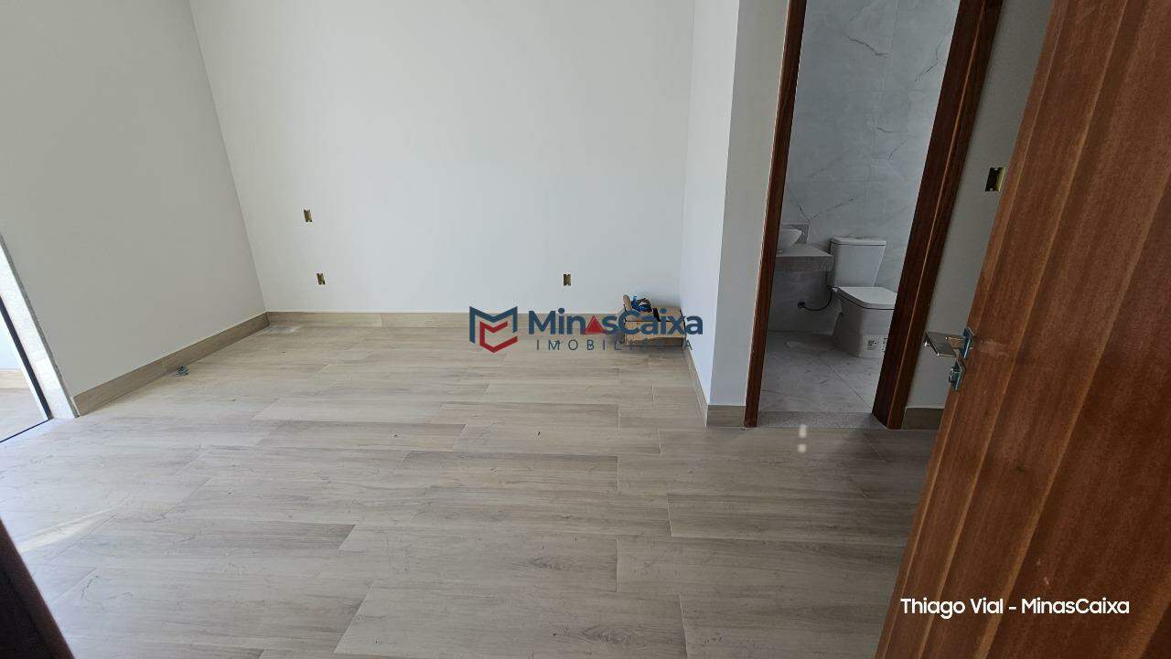 Casa à venda com 3 quartos, 160m² - Foto 17