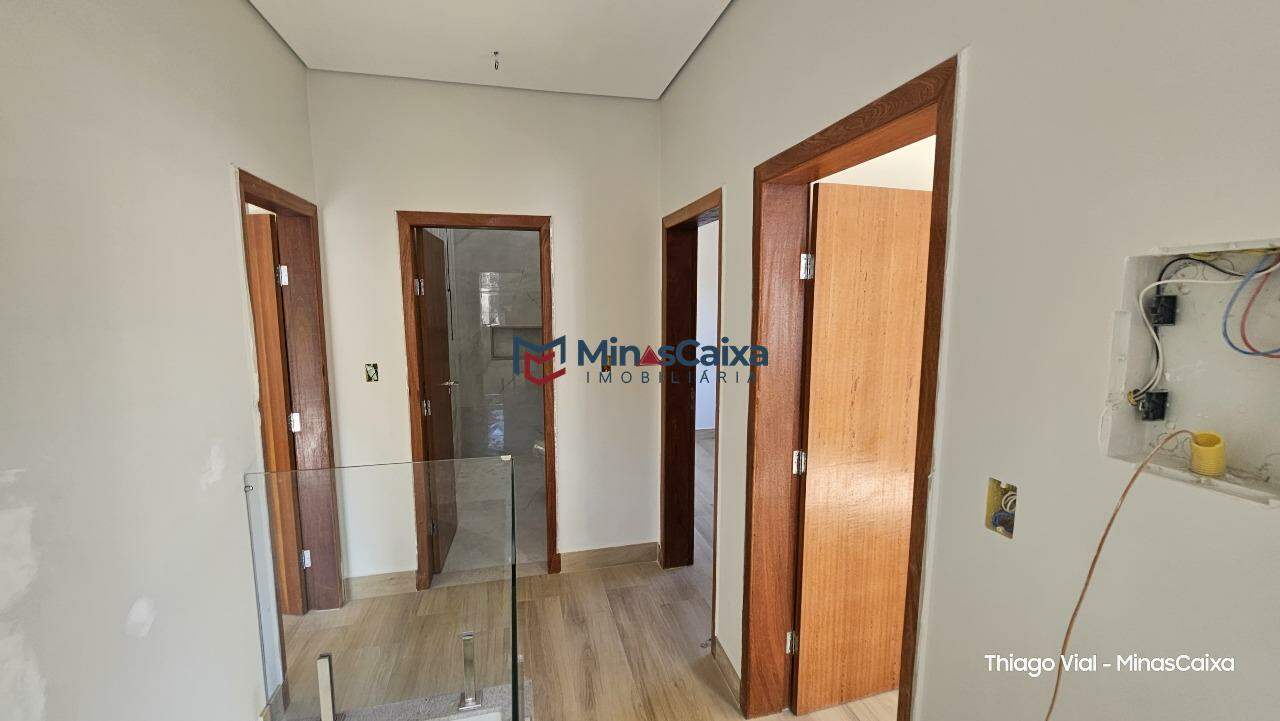 Casa à venda com 3 quartos, 160m² - Foto 13