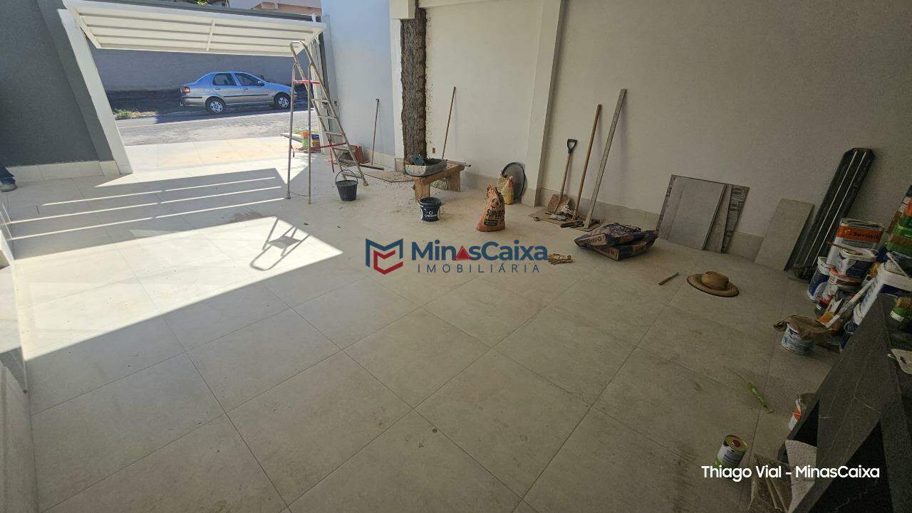 Casa à venda com 3 quartos, 160m² - Foto 11