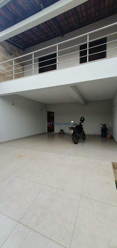 Casa para alugar com 4 quartos, 350m² - Foto 2