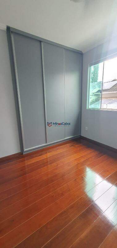 Casa para alugar com 4 quartos, 350m² - Foto 14