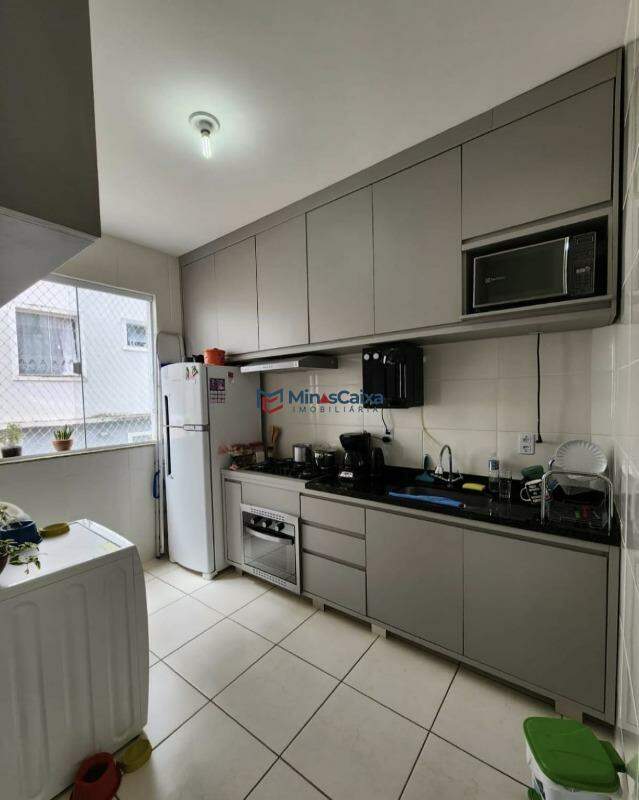 Apartamento à venda com 2 quartos, 50m² - Foto 1