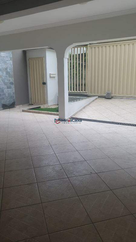Casa para alugar com 5 quartos - Foto 3