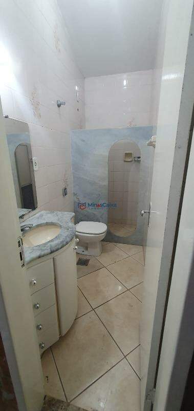 Casa para alugar com 5 quartos - Foto 12