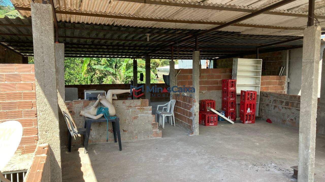 Casa à venda com 2 quartos, 120m² - Foto 8