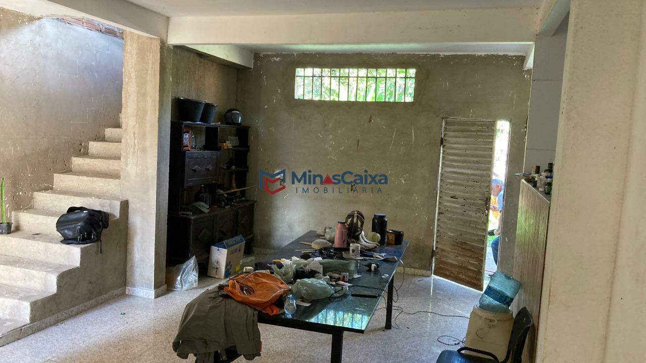 Casa à venda com 2 quartos, 120m² - Foto 6