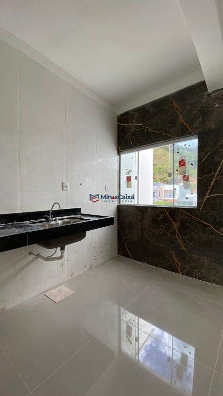 Casa para alugar com 2 quartos, 150m² - Foto 1