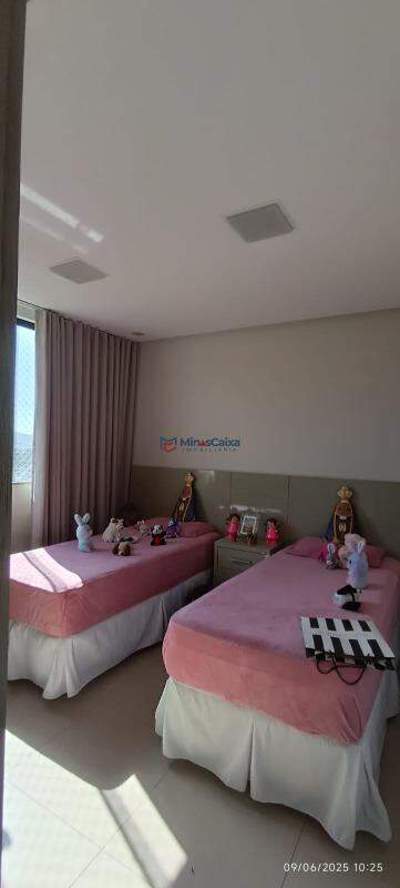 Cobertura à venda com 4 quartos, 280m² - Foto 17