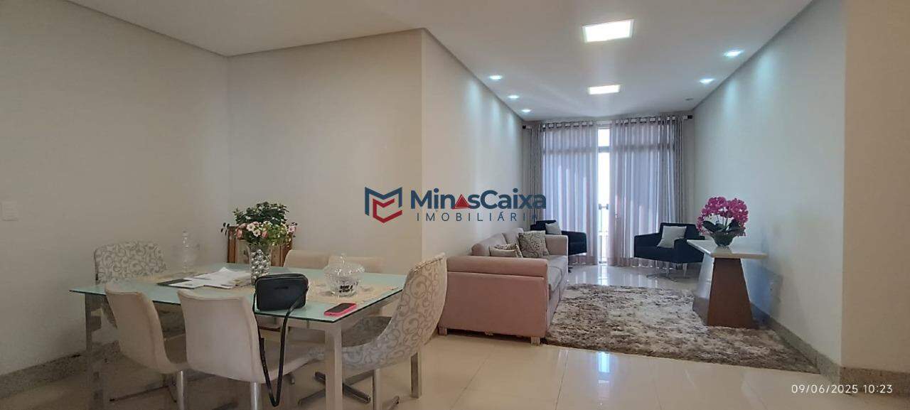 Cobertura à venda com 4 quartos, 280m² - Foto 4