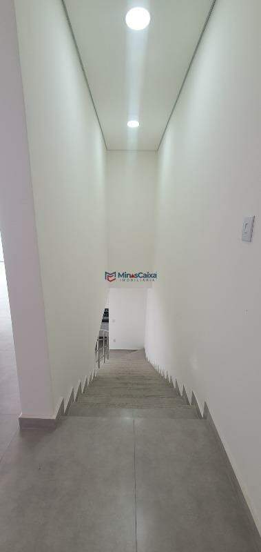 Casa para alugar com 3 quartos, 120m² - Foto 12