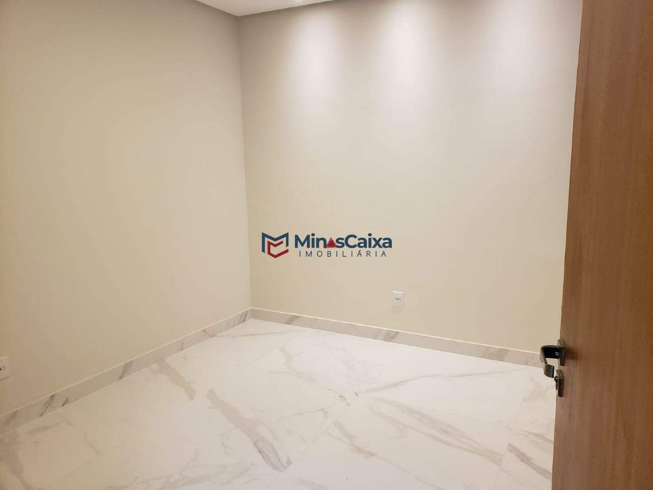 Casa à venda com 3 quartos, 112m² - Foto 7