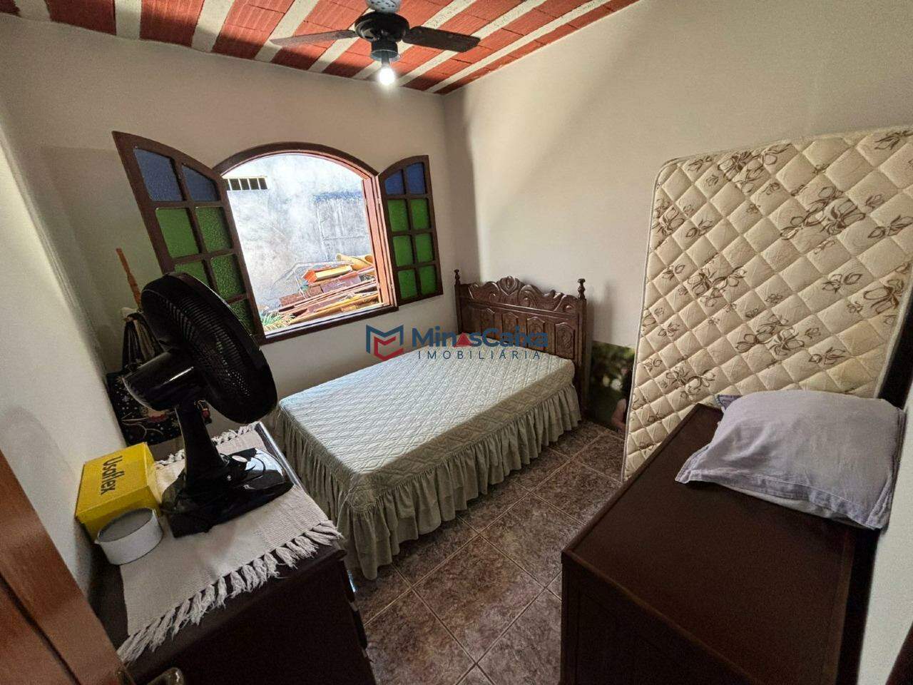 Casa à venda com 4 quartos, 385m² - Foto 15