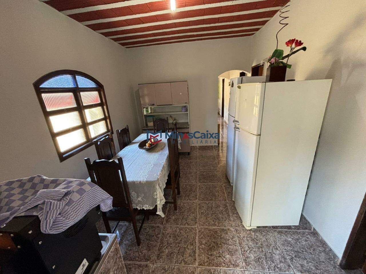 Casa à venda com 4 quartos, 385m² - Foto 9