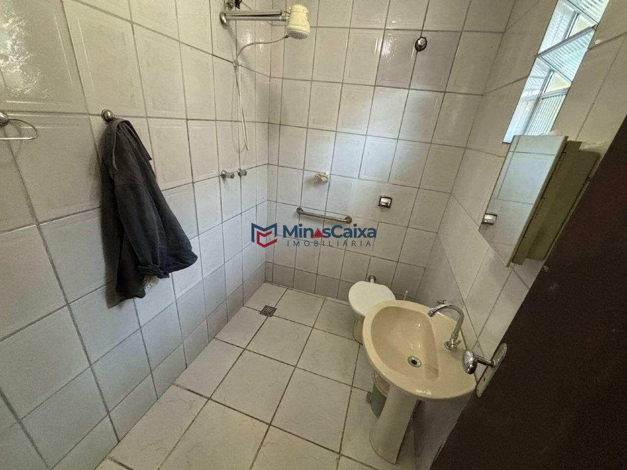 Casa à venda com 4 quartos, 385m² - Foto 18