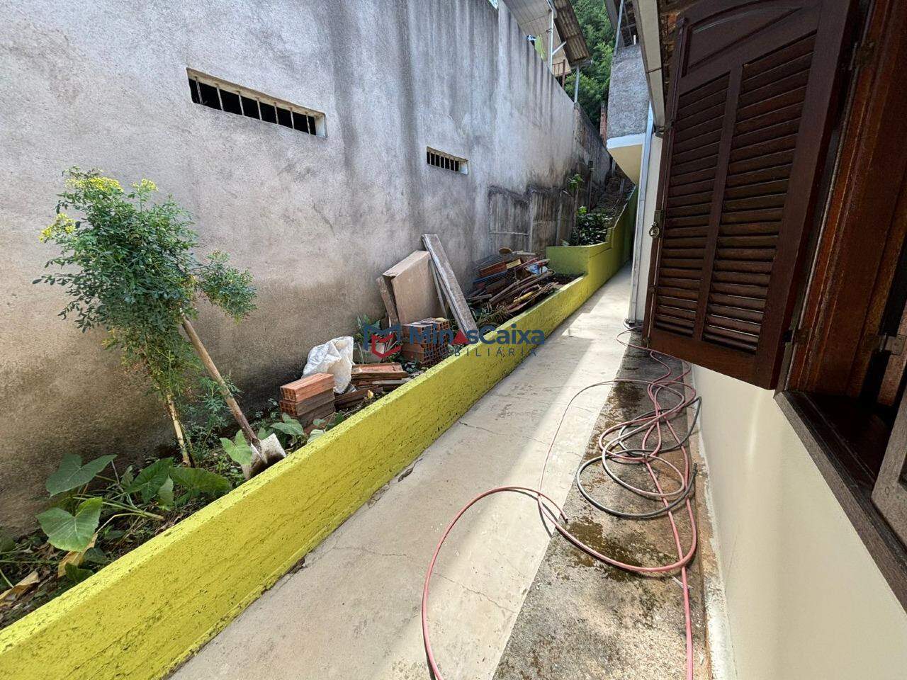 Casa à venda com 4 quartos, 385m² - Foto 25