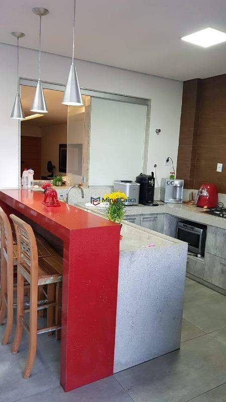 Apartamento à venda com 4 quartos, 150m² - Foto 3