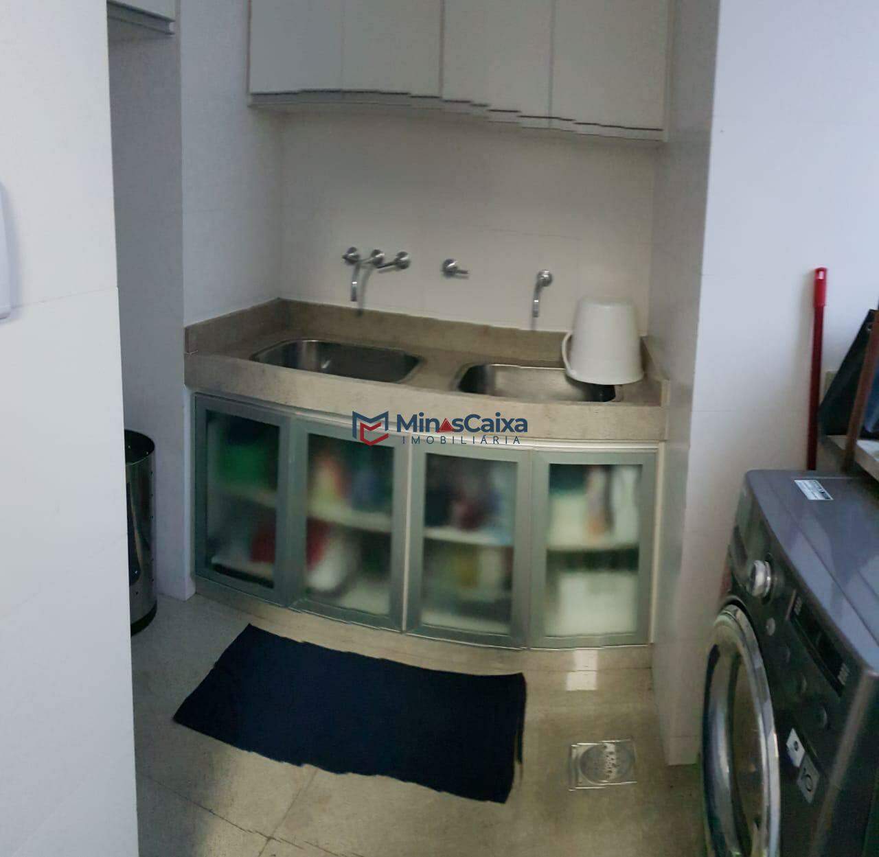 Apartamento à venda com 4 quartos, 150m² - Foto 8