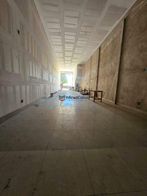 Loja-Salão para alugar, 160m² - Foto 1