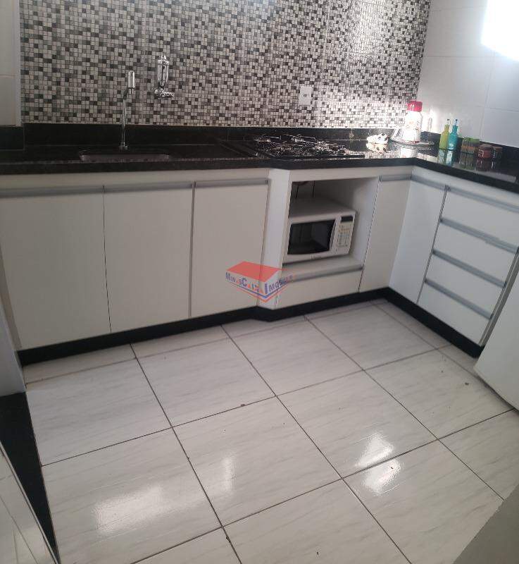 Apartamento à venda com 2 quartos, 66m² - Foto 5