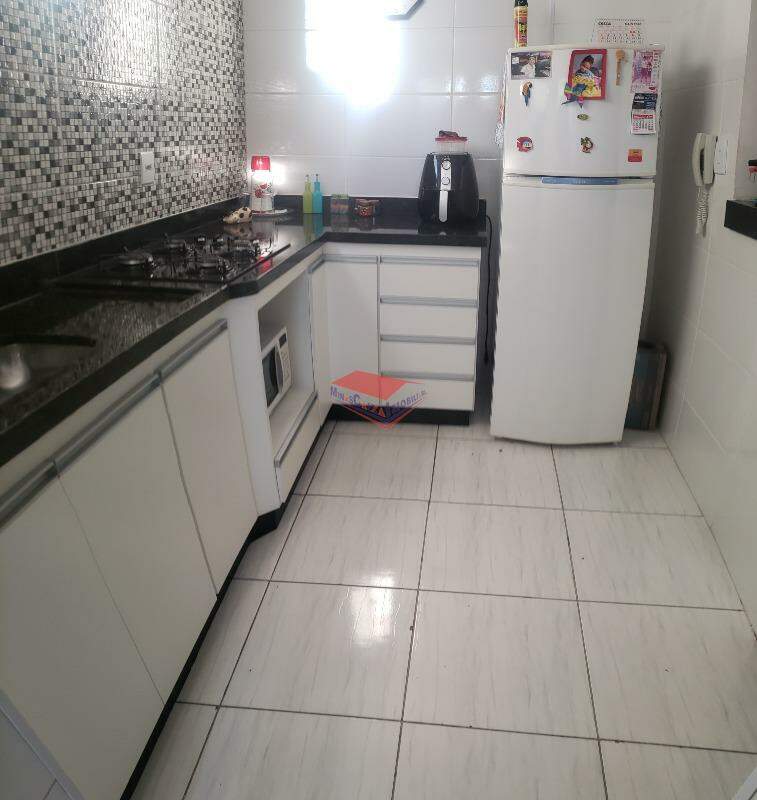 Apartamento à venda com 2 quartos, 66m² - Foto 7