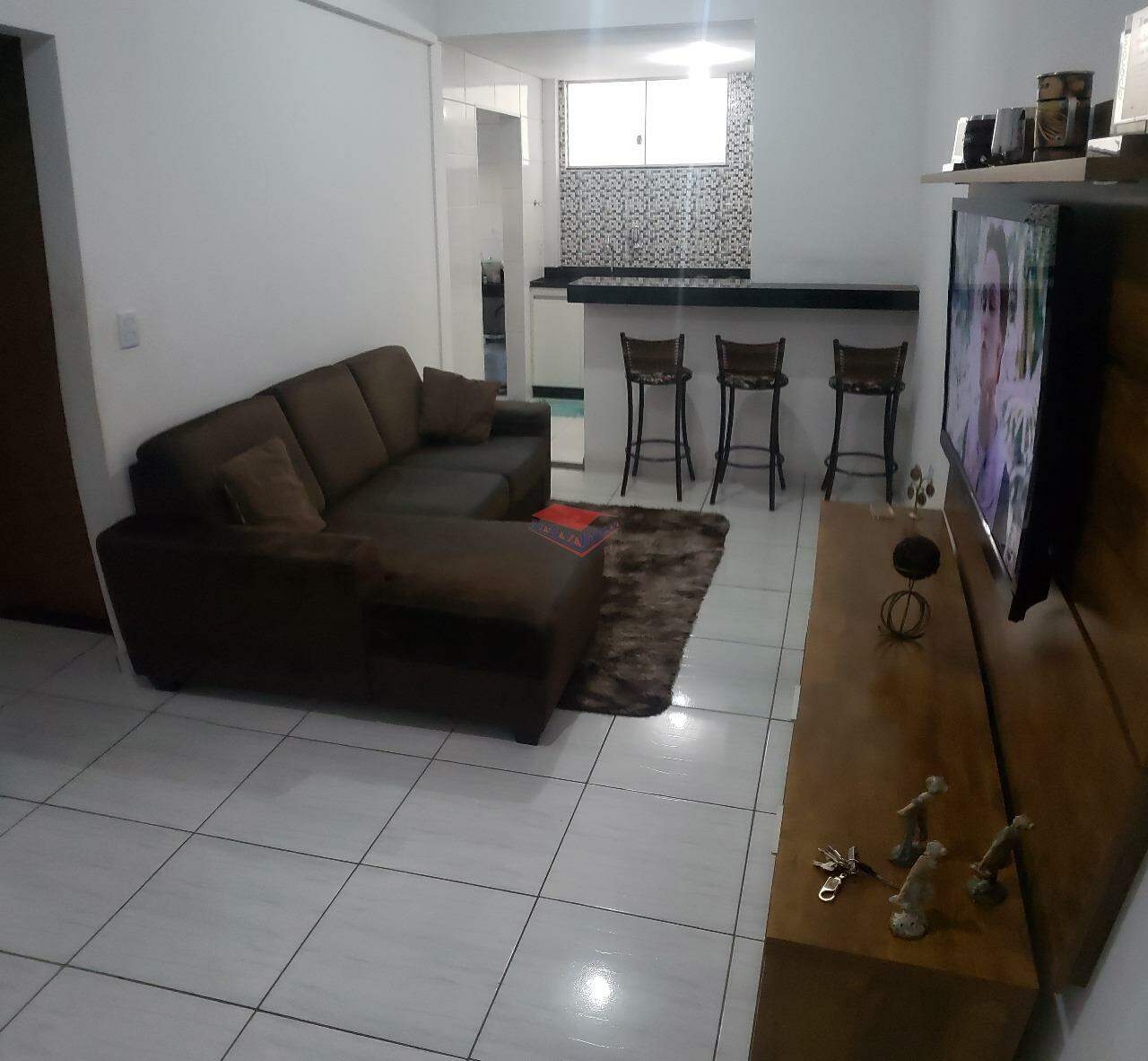 Apartamento à venda com 2 quartos, 66m² - Foto 3