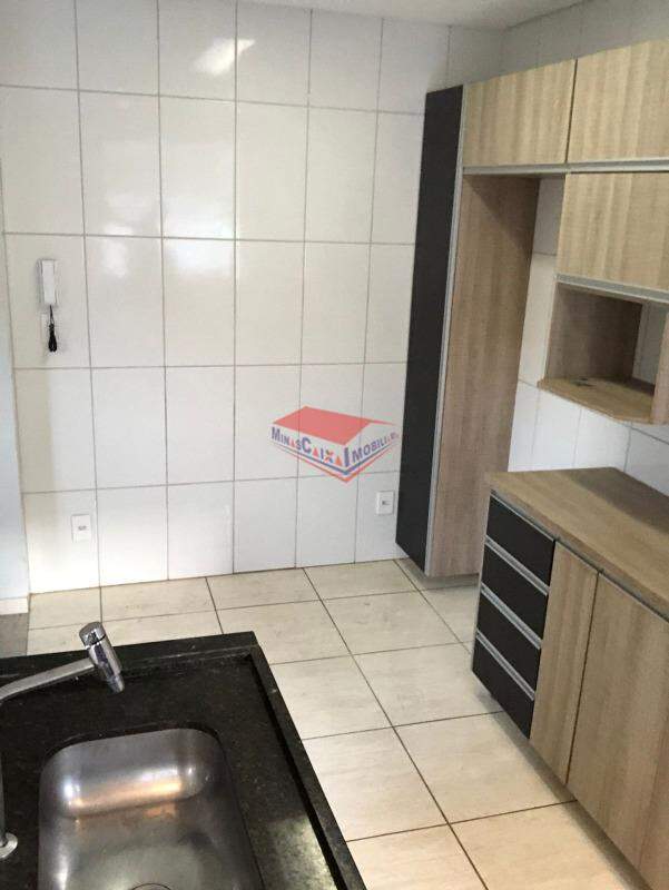 Casa à venda com 3 quartos, 96m² - Foto 13