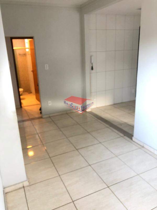 Casa à venda com 3 quartos, 96m² - Foto 5