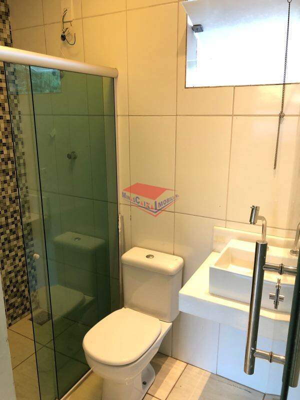 Casa à venda com 3 quartos, 96m² - Foto 8