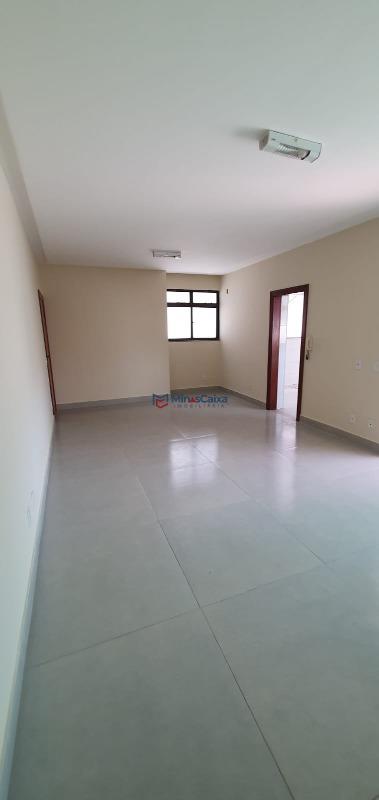 Apartamento, 3 quartos, 120 m² - Foto 2