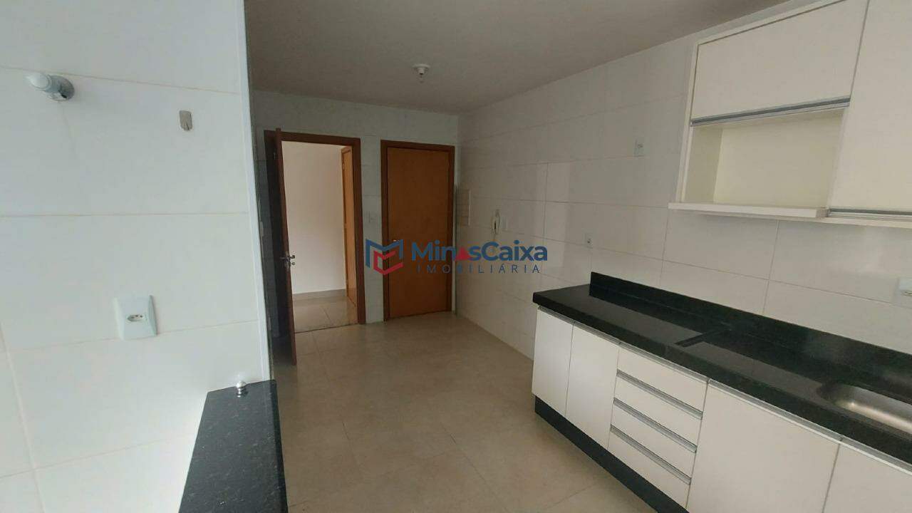 Apartamento à venda com 3 quartos, 107m² - Foto 7