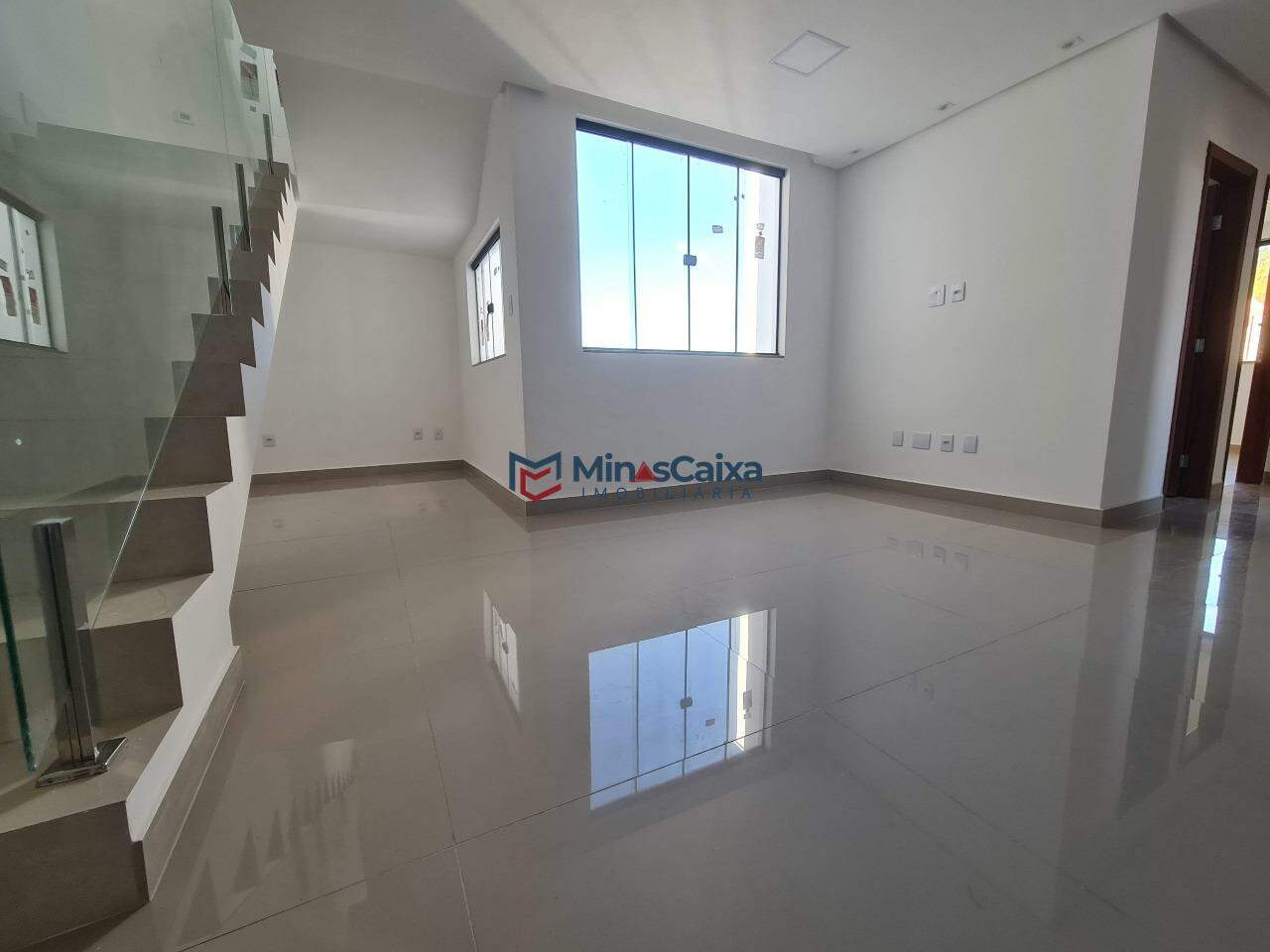 Cobertura à venda com 4 quartos, 204m² - Foto 3