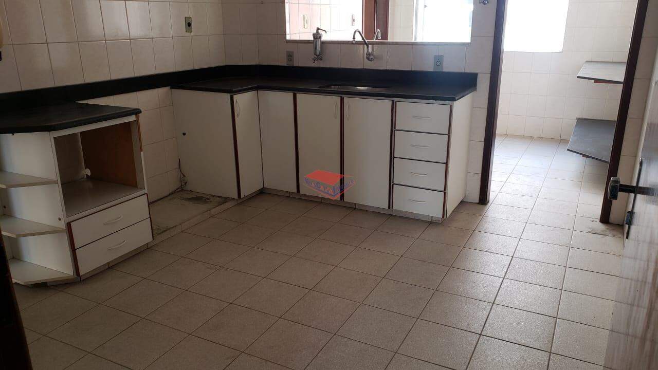 Cobertura à venda com 4 quartos, 173m² - Foto 9