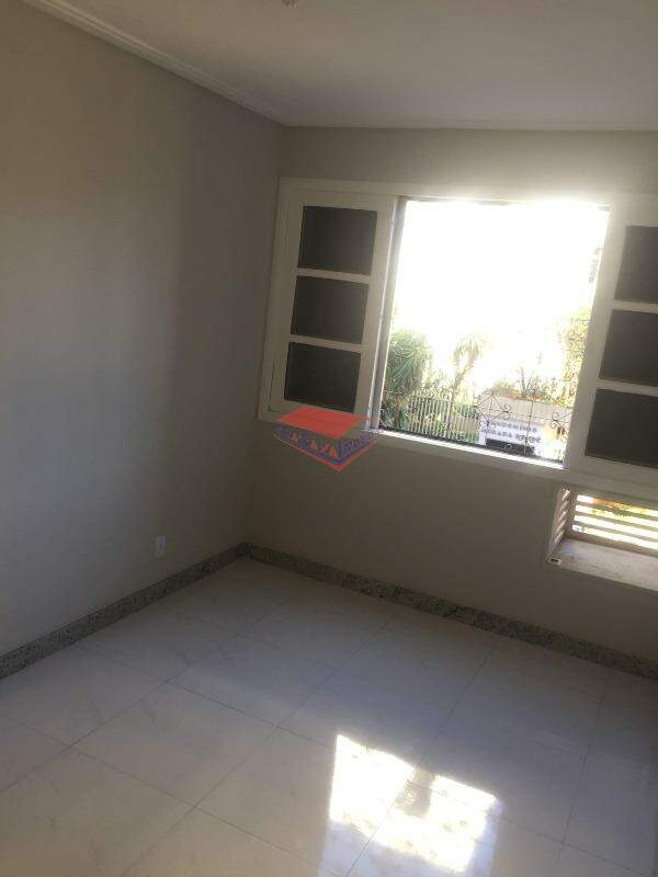 Apartamento à venda com 3 quartos, 98m² - Foto 10