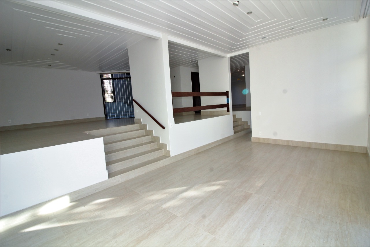 (1150) à venda - Casa com 5 quartos, 4 vagas, no Belvedere : 