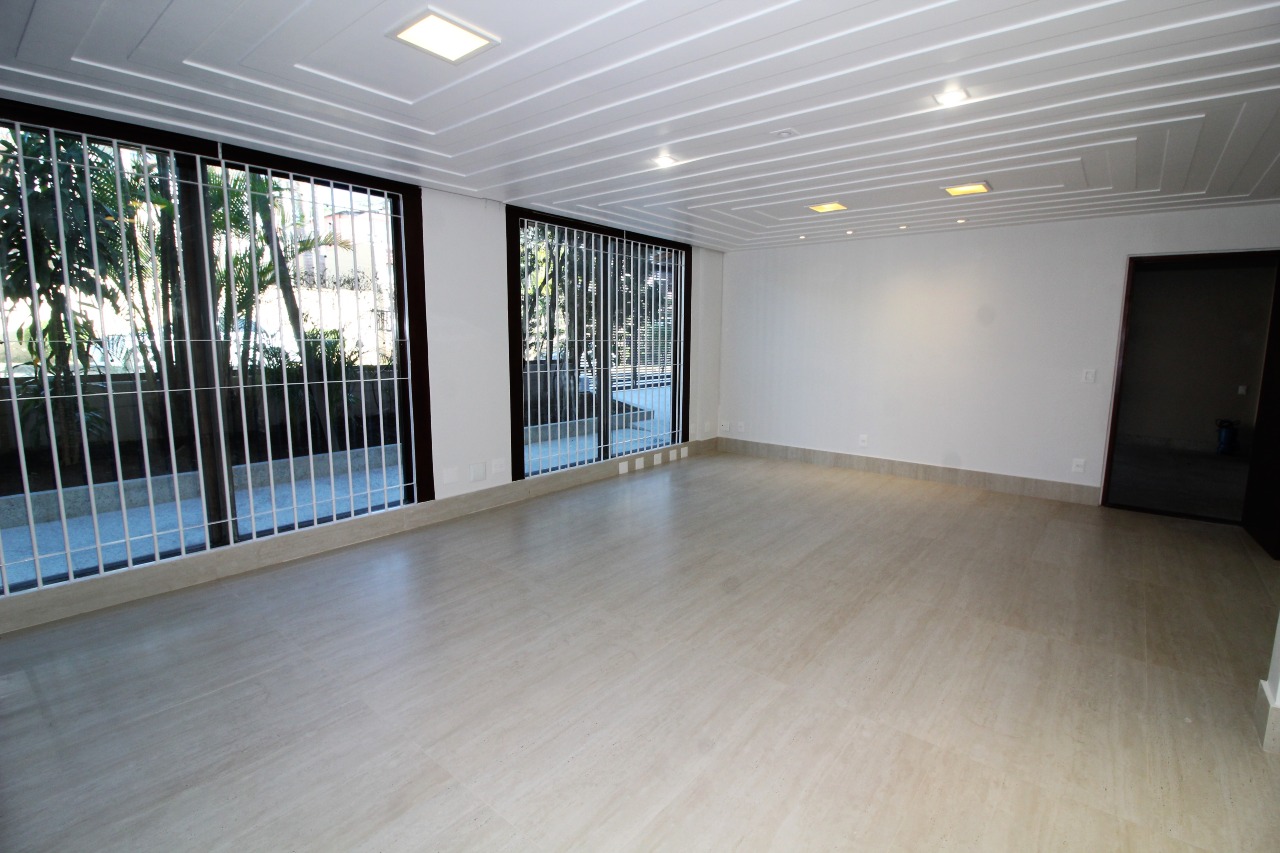 (1150) à venda - Casa com 5 quartos, 4 vagas, no Belvedere : 