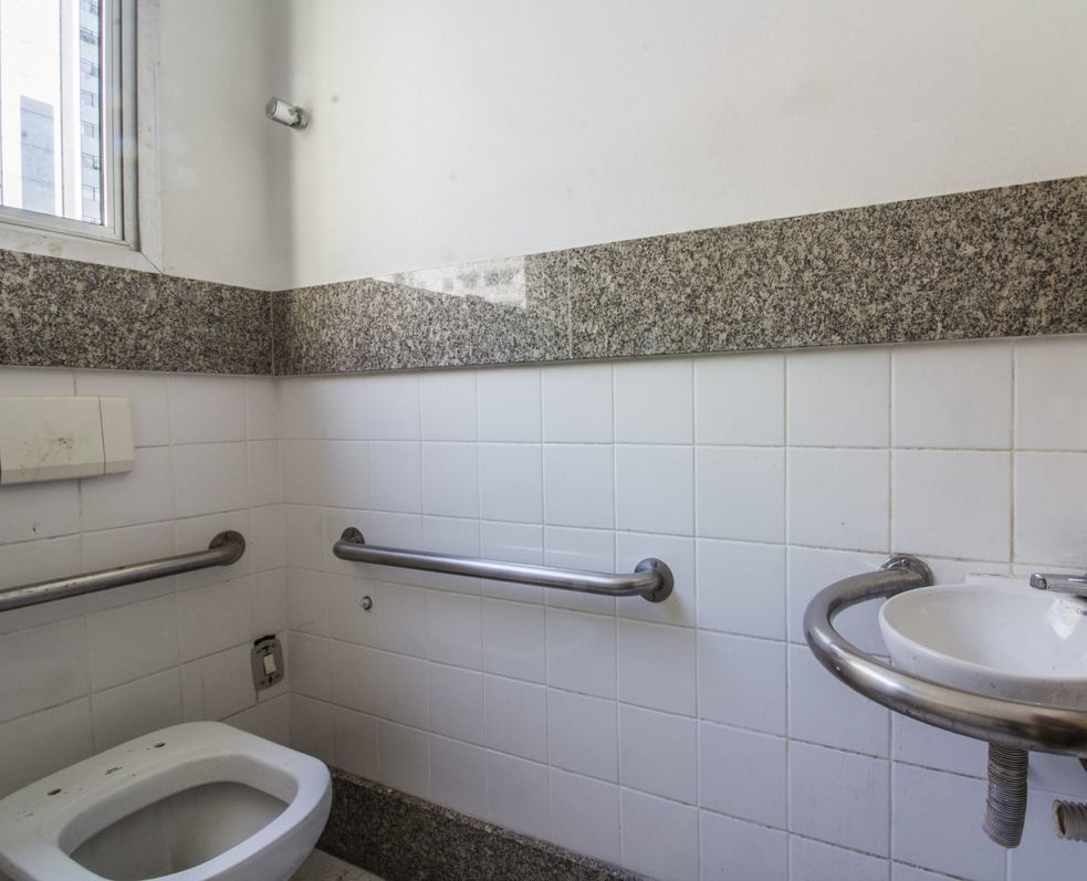 (1796) à venda - Sala com , 2 vagas, no Lourdes : 