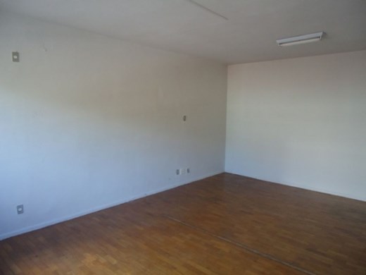 (1860) à venda - Prédio com , no Barro Preto : imovel_1895_29398.jpg