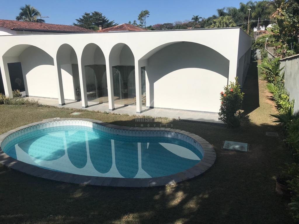 (20345) à venda - Casa com 8 quartos, 11 vagas, no Braúnas (Pampulha) : 