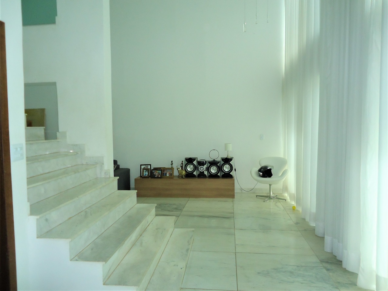 (24309) à venda - Casa com 4 quartos, 6 vagas, no Santa Lúcia : 