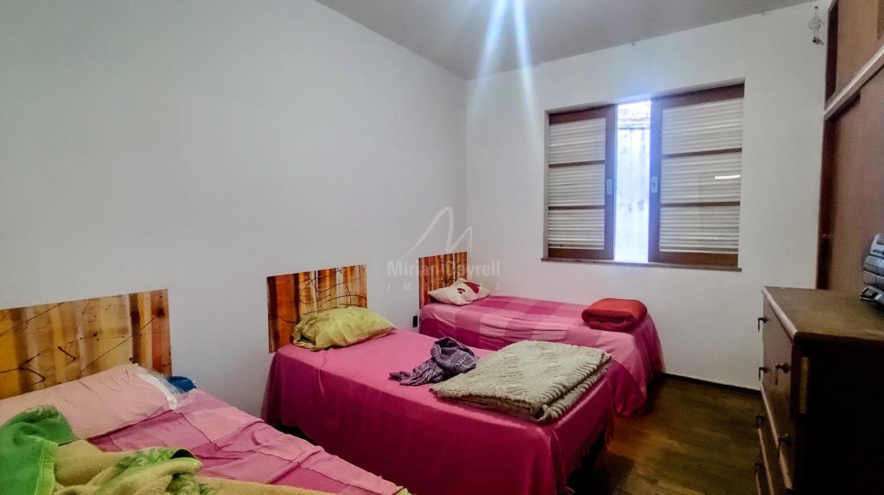 (24560) à venda - Casa com 7 quartos, 4 vagas, no Serra : 