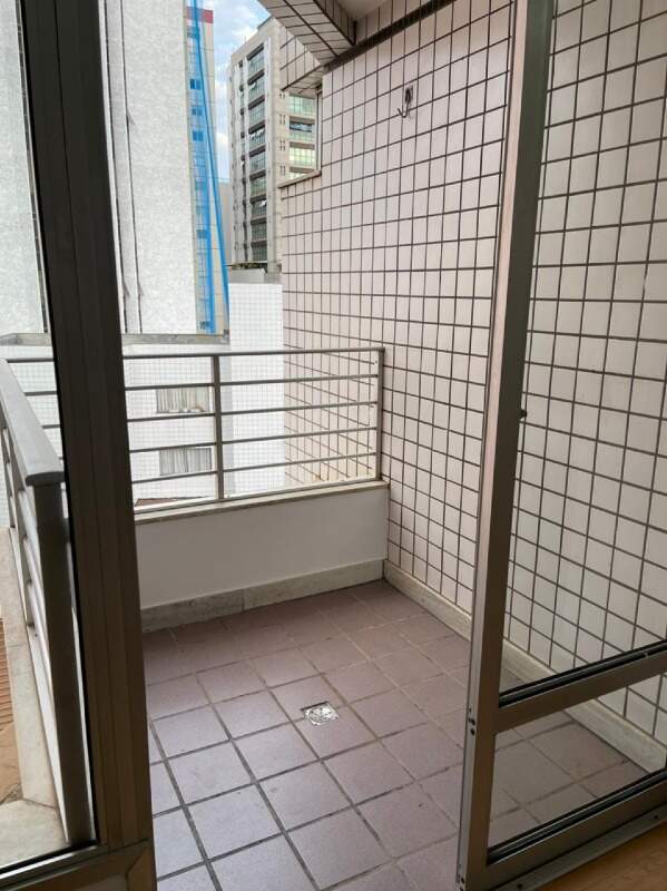 (25608) para aluguel - Apartamento com 2 quartos, 1 vaga, no Carmo : 