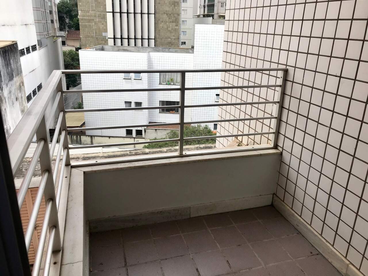 (25608) para aluguel - Apartamento com 2 quartos, 1 vaga, no Carmo : 