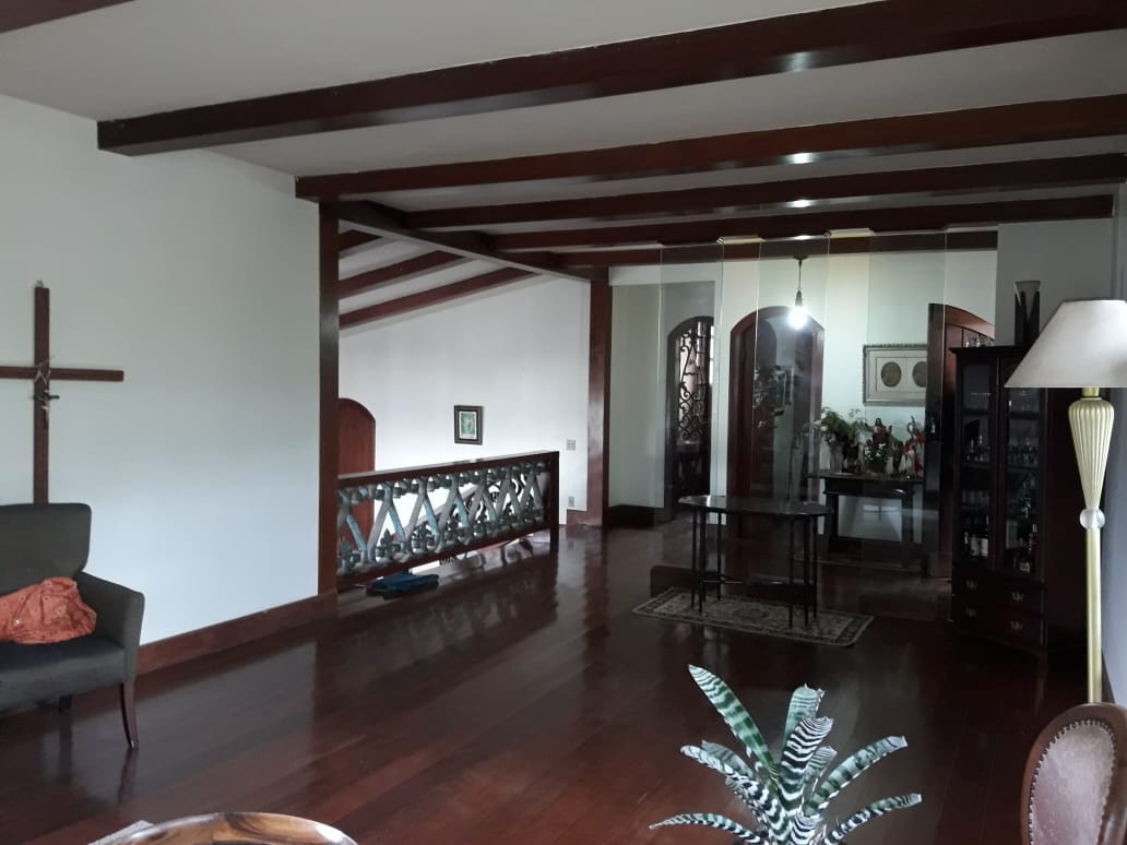 (26935) à venda - Casa com 4 quartos, 4 vagas, no Mangabeiras : 