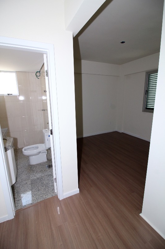 (29069) à venda - Cobertura com 5 quartos, 5 vagas, no Serra : 