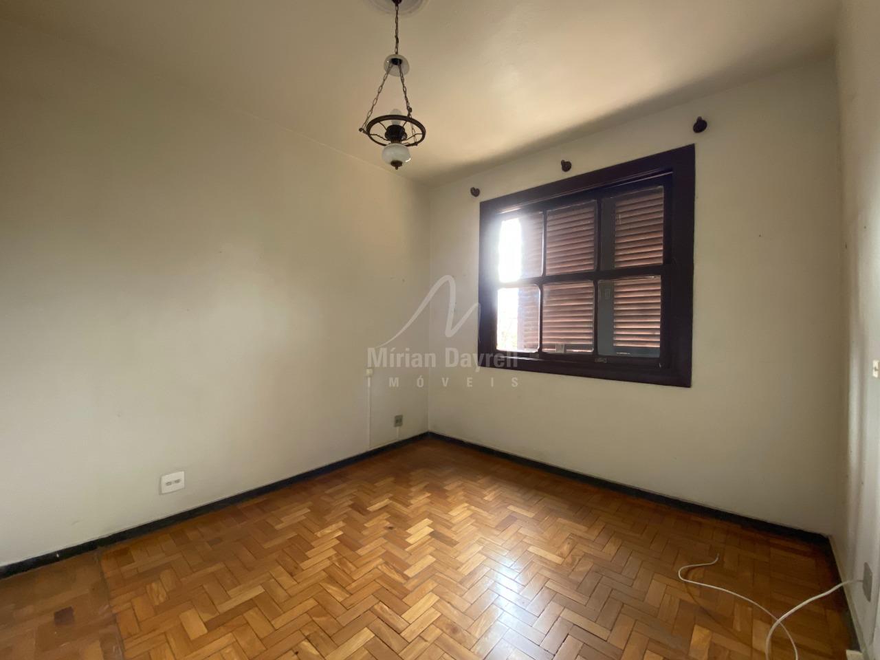 (29706) à venda - Casa com 5 quartos, 1 vaga, no Santo Antônio : 